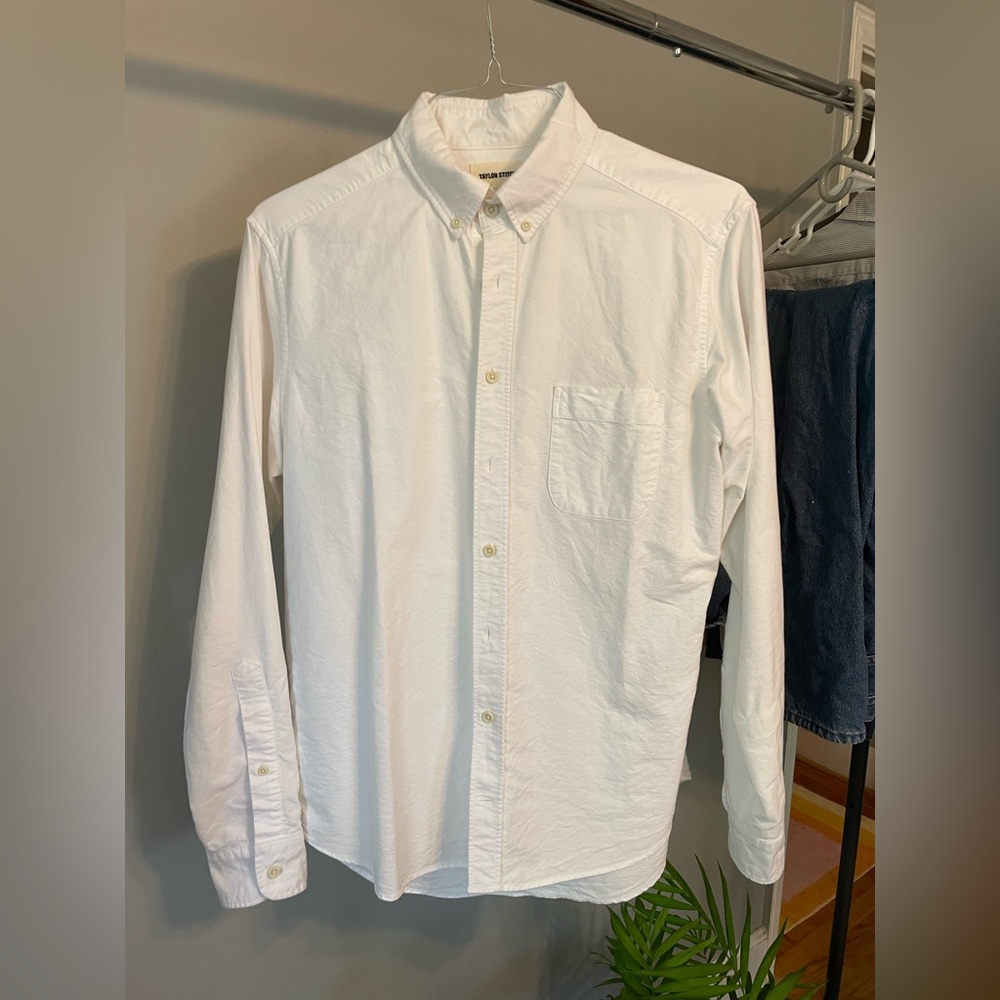 Men’s Taylor Stitch white oxford shirt, size 40